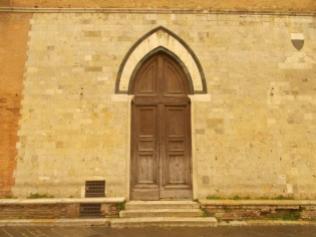 porte da restaurare santa maria della scala siena (3)